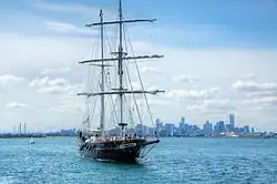STS Young Endeavour