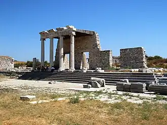 The Ionic Stoa on the Sacred Way