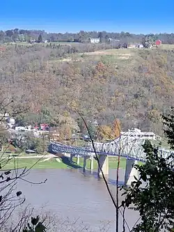 Original bridge as seen from Milton, Kentucky in 2006