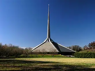 North Christian Church, Columbus, Indiana, US, the final work of Eero Saarinen