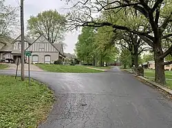 Neighborhood in Oaks