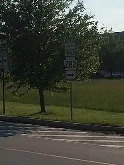 PA 282 Alternate Truck in Eagle, Pennsylvania going towards Glenmoore