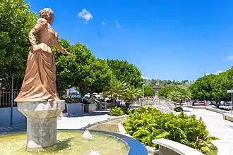Sculpture dedicated to the legend of the Guayanés.