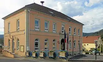 The town hall in Ramonchamp