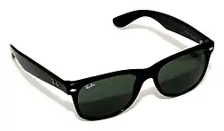 Ray-Ban 2132 901L Wayfarer