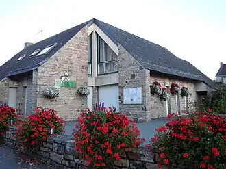 The town hall in Saint-Thurien