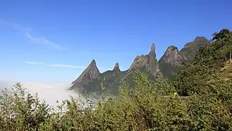 Serra dos Órgãos main peaks (from left to right): Escalavrado (1 406 m), Dedo de Nossa Senhora (1 320 m), Dedo de Deus (1 692 m), Cabeça de Peixe (1 680 m) and Santo Antônio (1 990 m).