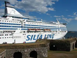 MS&nbsp;Silja Symphony leaving Helsinki via the Kustaanmiekka strait to the Baltic Sea.