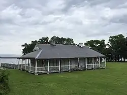 South-facing facade in 2015, before restoration
