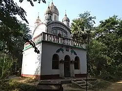 Iswarpur: Pancha ratna on a flat roof Sridharjiu temple.