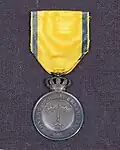 Medal of the Sword, with the inscription Konung och Fädernesland (King and Fatherland)