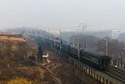 Shanghai–Lhasa train near Weinan