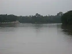 The confluence of Sungei Semantan on the right near Pekan Sari Temerloh.