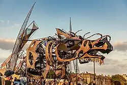 Giant puppet with kite construction