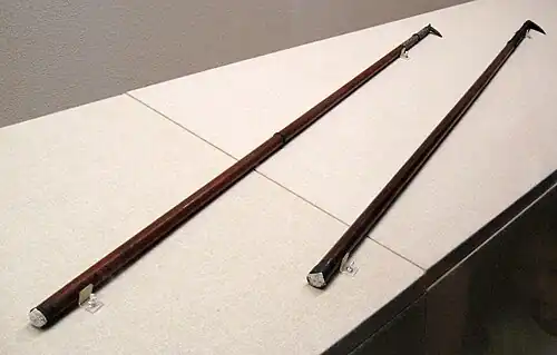 Fire pike poles, tobiguchi