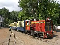 Train arriving at Neral MHR station