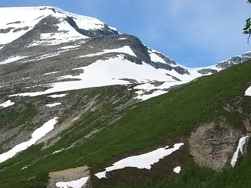 Trollheimen mountain range July 3, 2005. The mountain is Trollhetta.