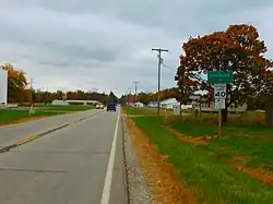 U.S. Route&nbsp;136 westbound entering Colchester