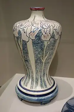 Sheerer vase