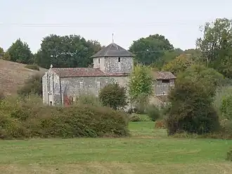 The church in Vieux-Ruffec