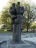 Women (1968), Deventer