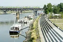 Vistulan Boulevards in Powiśle, in the foreground is the Świętokrzyski Bridge.
