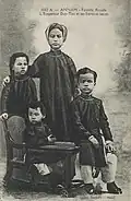 Young prince Vinh San (right).