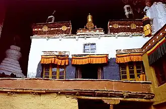 Building and chorten at the cave entrance, 1991