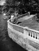 Sylvi Kekkonen and prime minister Urho Kekkonen walk together in Kesäranta in 1952