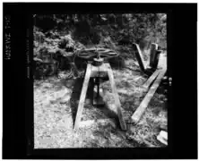 Gate-raising mechanism, while disassembled from dam