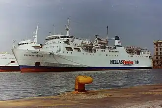 Express Samina in Piraeus, 2000