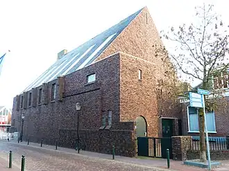 Zuidgevel en westelijke muur (2011)