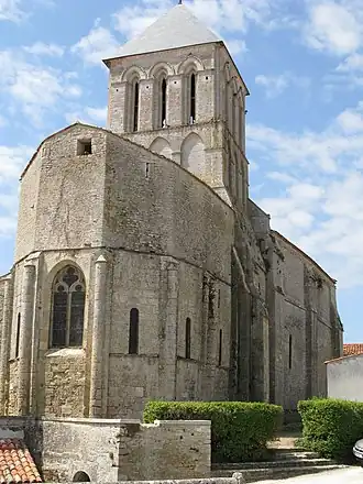 Kerk van Saint-Vivien in Vandré