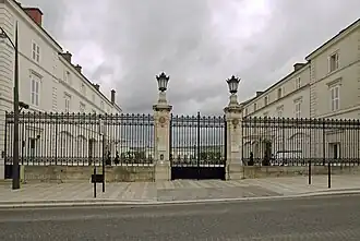 Ingang Hôtel Chandon en Résidence de Trianon