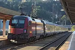 Lok 1116 206 met Railjet op spoor 2 (2018)