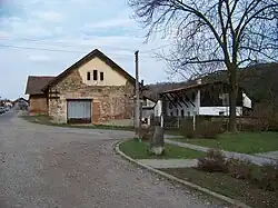 Huizen in het dorp (2013)