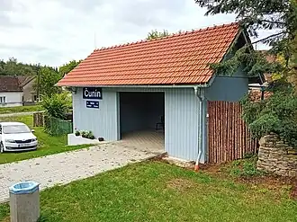 Spoorweghalte Čunín