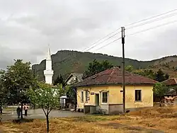 Het treinstation en de moskee