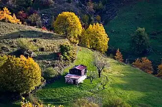 Een heuvel bij Anilio.