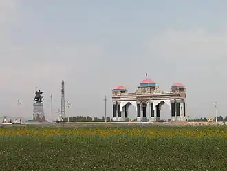 Poort bij Dzjalalabat