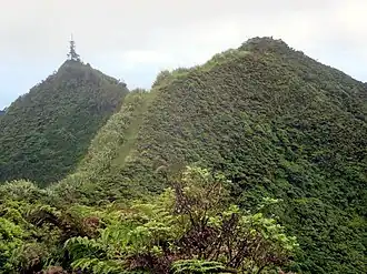 Diana's Peak (rechts)