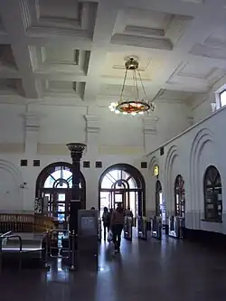 De poortjes naar de uitgang