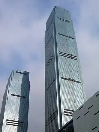 Changsha IFS Tower T1 met linksachter T2.