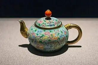 Theepot onderdeel van de collectie van het museum