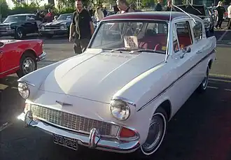 Ford Anglia coupe (North America) uit 1965