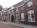 Voormalig roomsch weeshuis. (Hof van zevenbergen) restauratie 1855