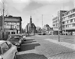 De situatie tijdens de grote sanering (1970) met zicht op de Nieuwe Kerk