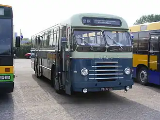 DAF TB102/Den Oudsten-streekbus 1962, Zuidooster