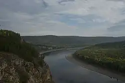 Uitzicht op de eerste Lenawang stroomopwaarts gezien