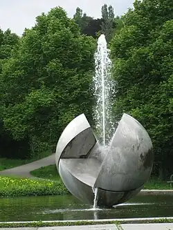 Kugelobjekt (1993) in Stuttgart